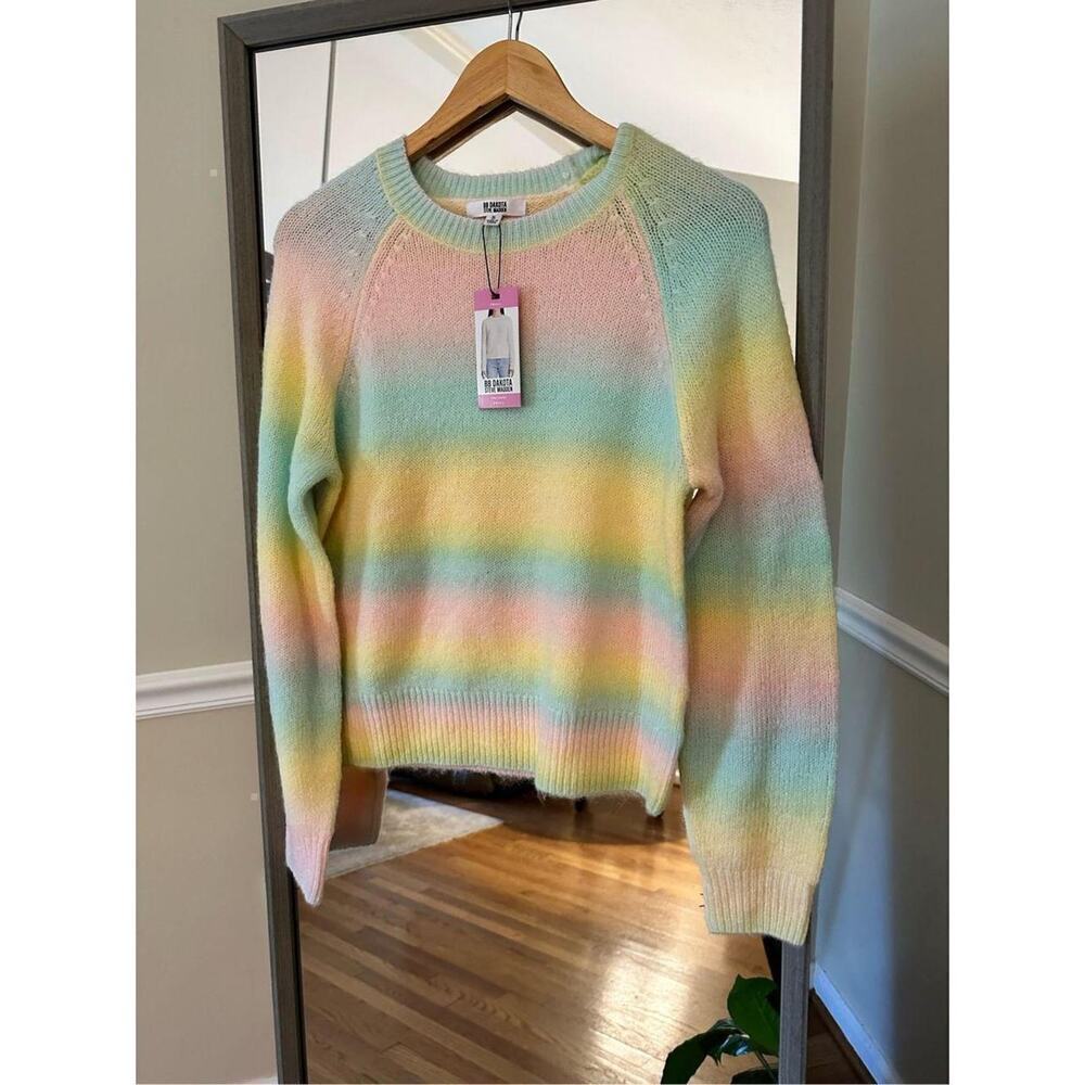 BB Dakota Ombre Crew Neck Sweater Small